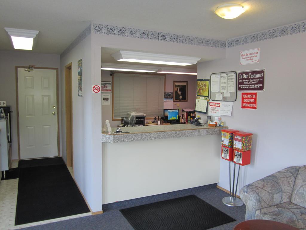 Ace Western Motel Clearwater Extérieur photo