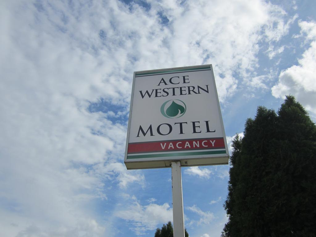 Ace Western Motel Clearwater Extérieur photo