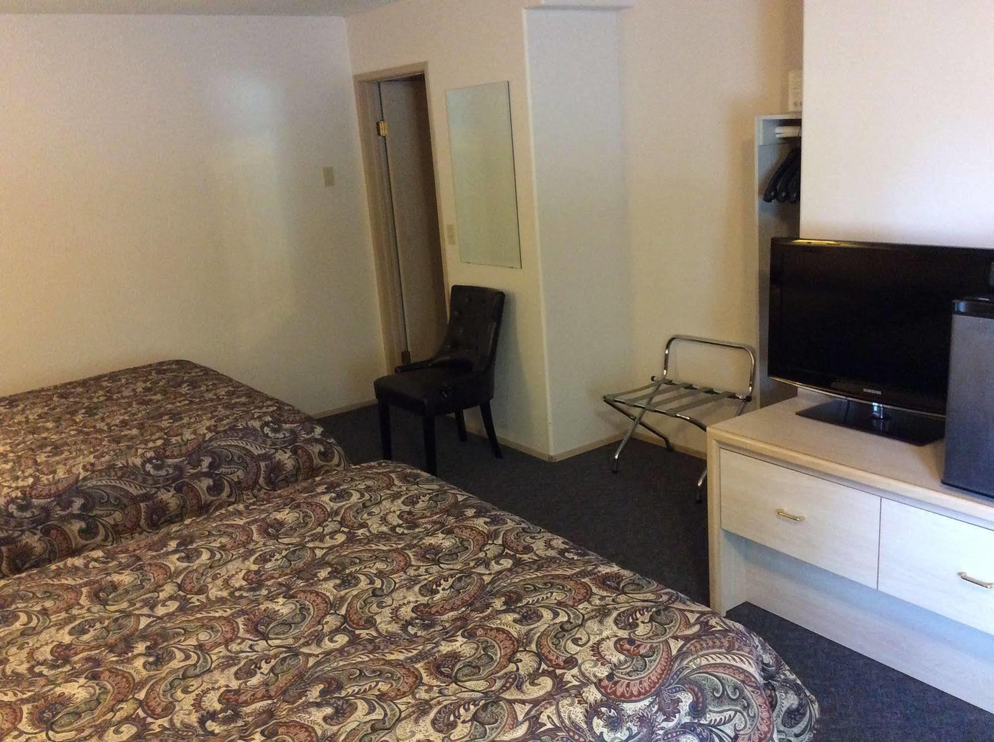 Ace Western Motel Clearwater Extérieur photo